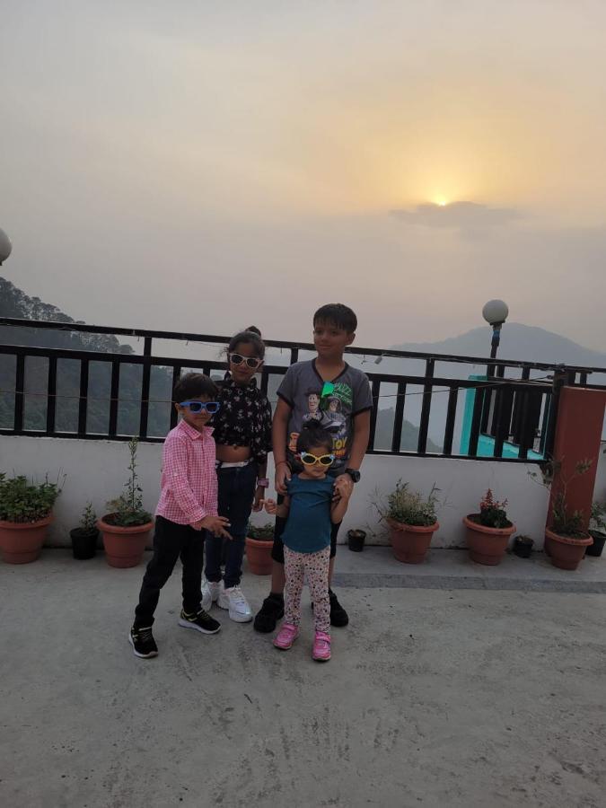 Sh Sunset Resort Nainital Bagian luar foto